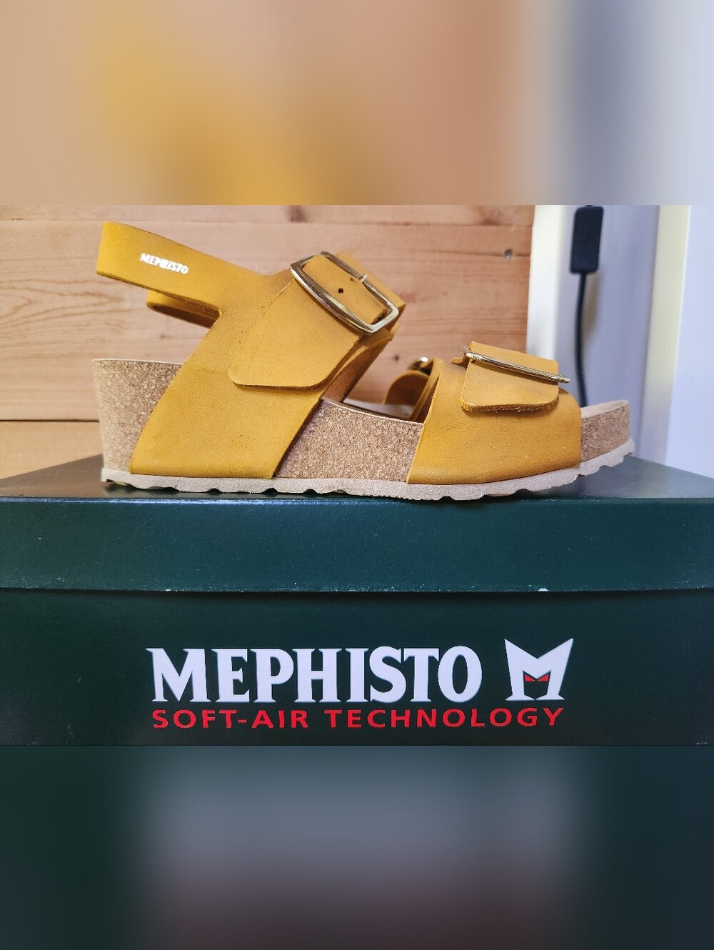 Mephisto Women Violett Mustard Buckle Cork Sandals